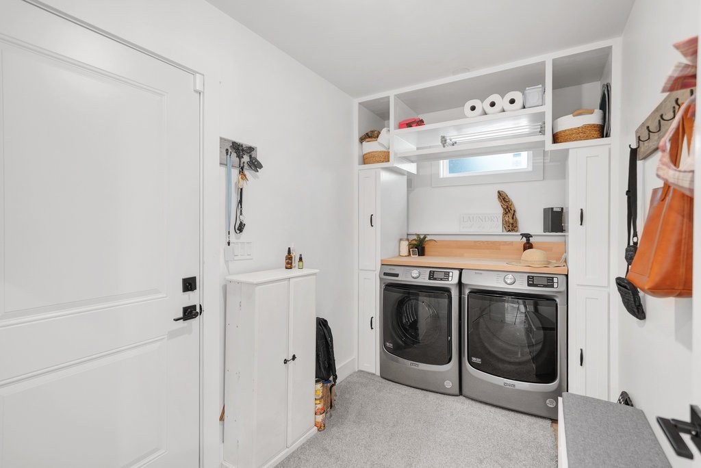 2266 Timberwood Trace Monteagle, TN 37356 - Photo 33 of 47 a utility room with dryer and washer