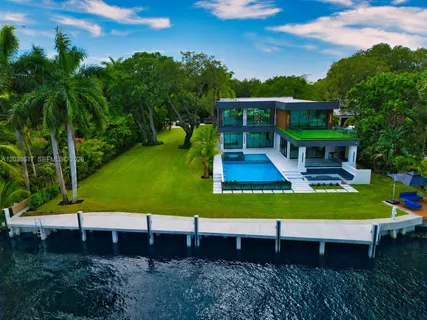 $13,995,000 | 700 Southwest 12th Avenue, Fort Lauderdale, FL 33312