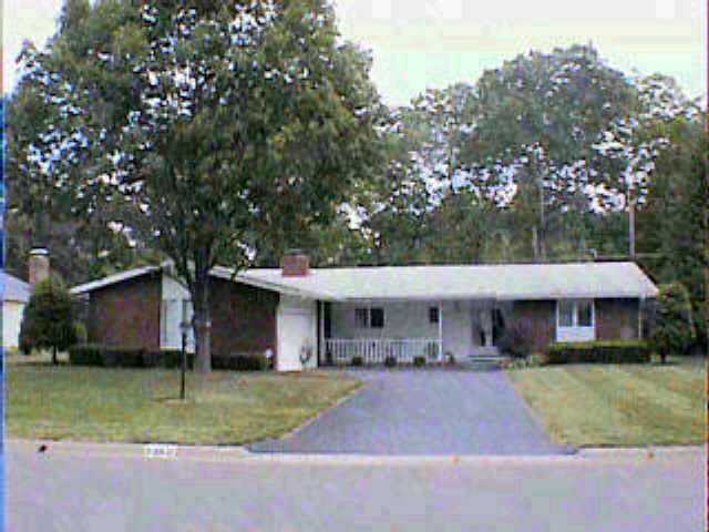 5960 Tulip Hill Road Columbus, OH 43235 - Photo 1 of 1