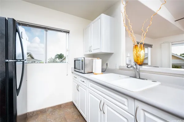 $549,000 | 94-510 Lumiaina Street, Unit J202, Waipahu, HI 96797