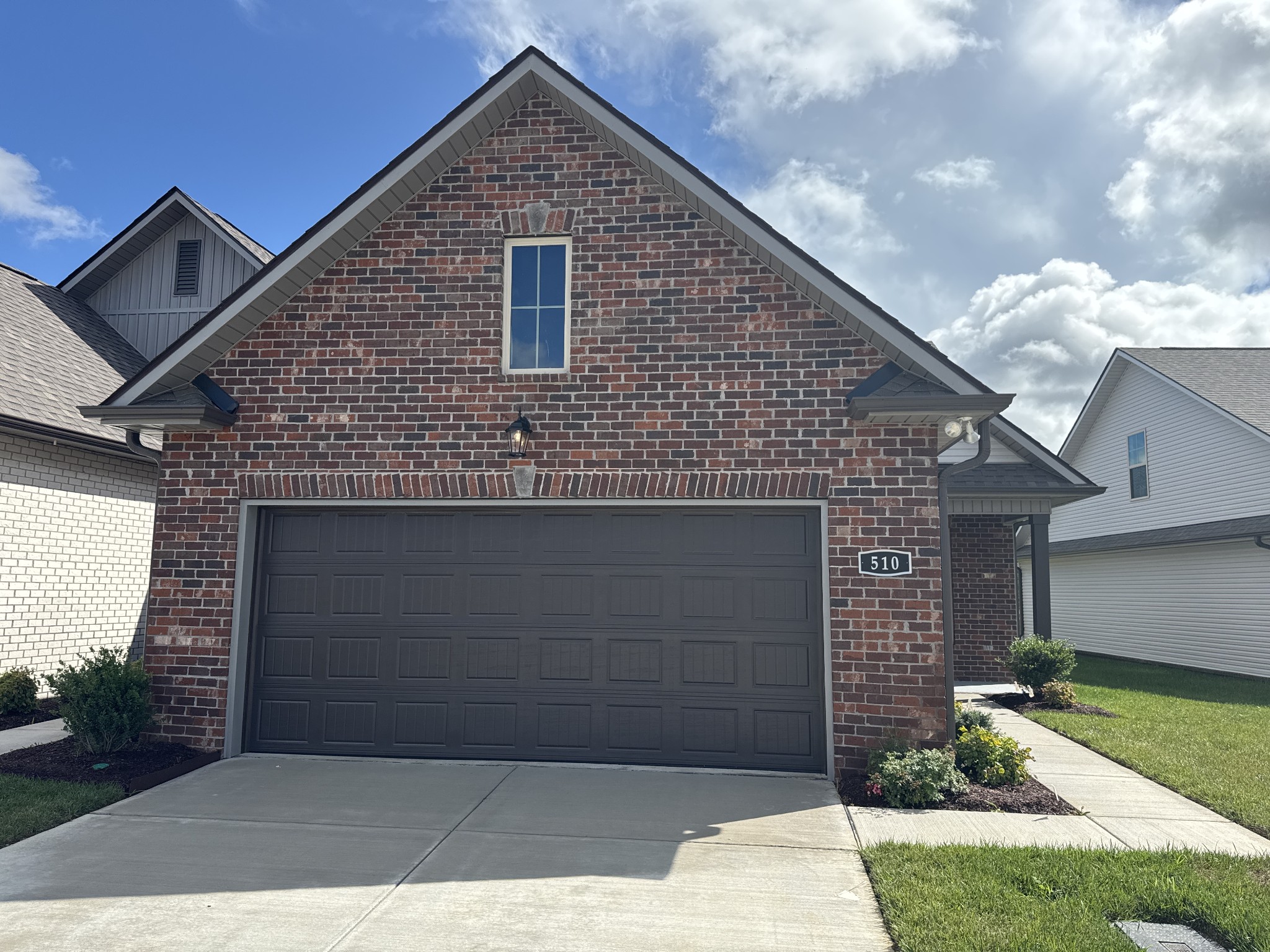 510 West Foxrun Springfield, TN 37172 - Photo 2 of 18