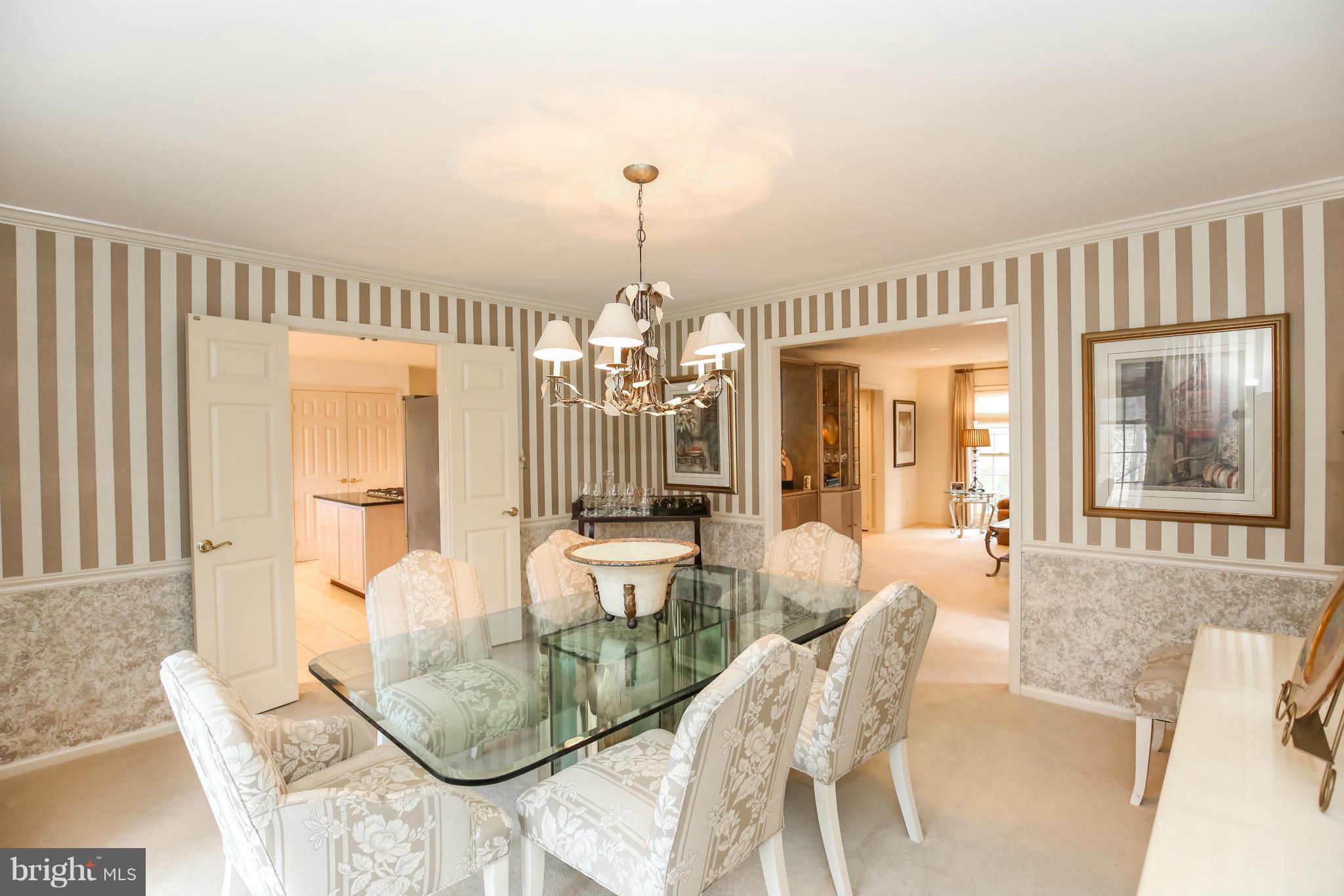 9509 Reach Road Potomac, MD 20854 - Photo 5 of 21 Dining Room