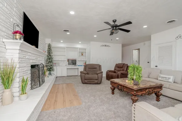 $285,000 | 312 Northwest 6th Street, Tulia, TX 79088