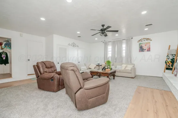 $285,000 | 312 Northwest 6th Street, Tulia, TX 79088
