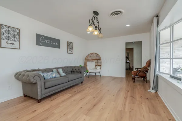 $285,000 | 312 Northwest 6th Street, Tulia, TX 79088