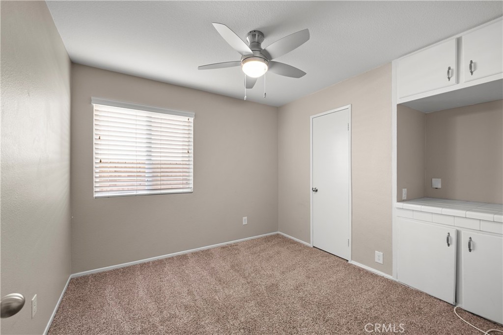 28244 Springvale Lane Castaic, CA 91384 - Photo 18 of 42