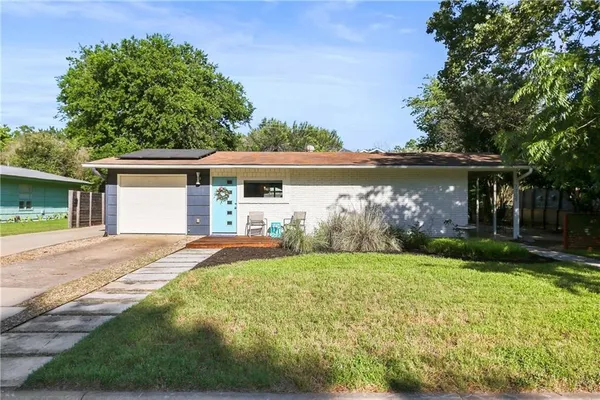 $3,200 | 7709 Mullen Drive, Unit 1, Austin, TX 78757