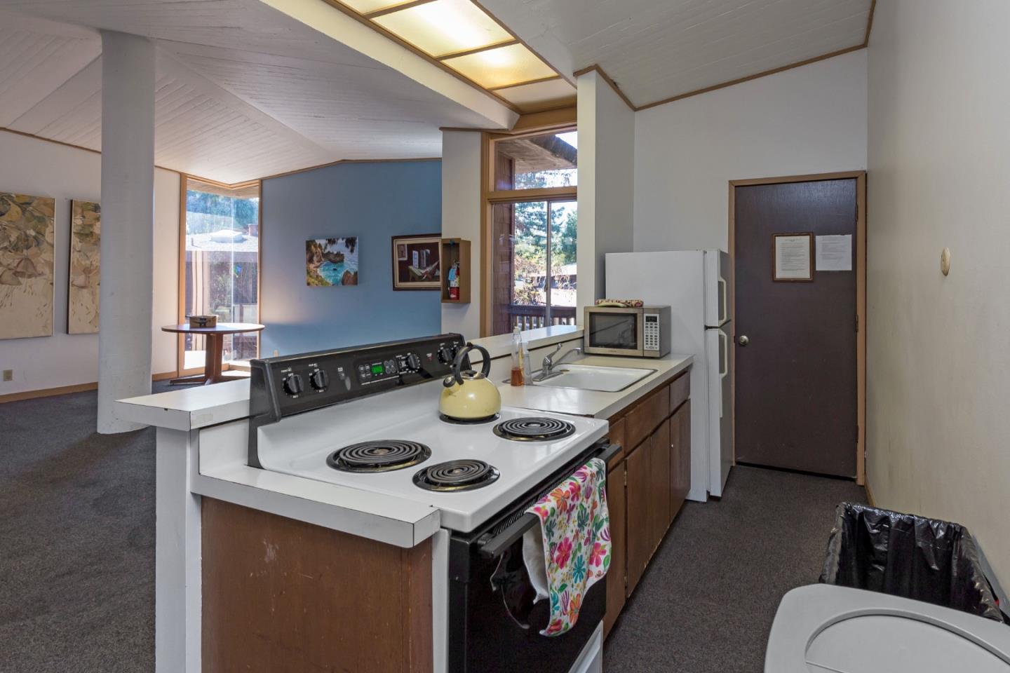 500 West Middlefield Road, Unit 38 Mountain View, CA 94043 - Photo 8 of 8 Gallery Image 8