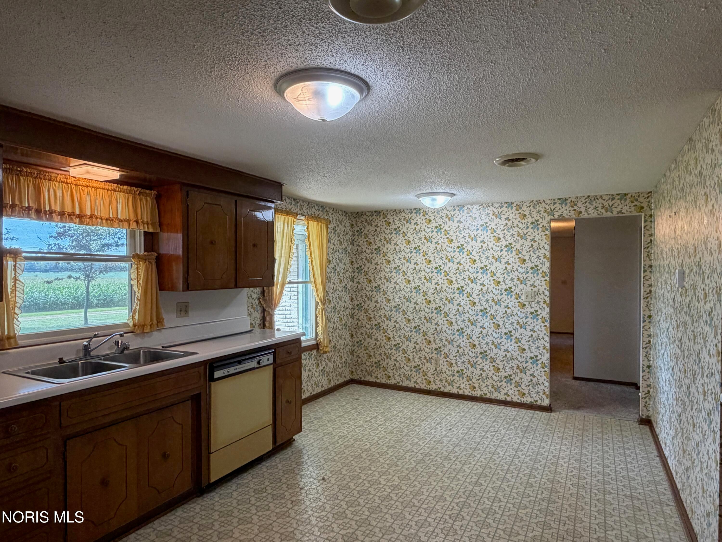 3135 Rosedale Road Edgerton, OH 43517 - Photo 13 of 41 Gallery Image 13