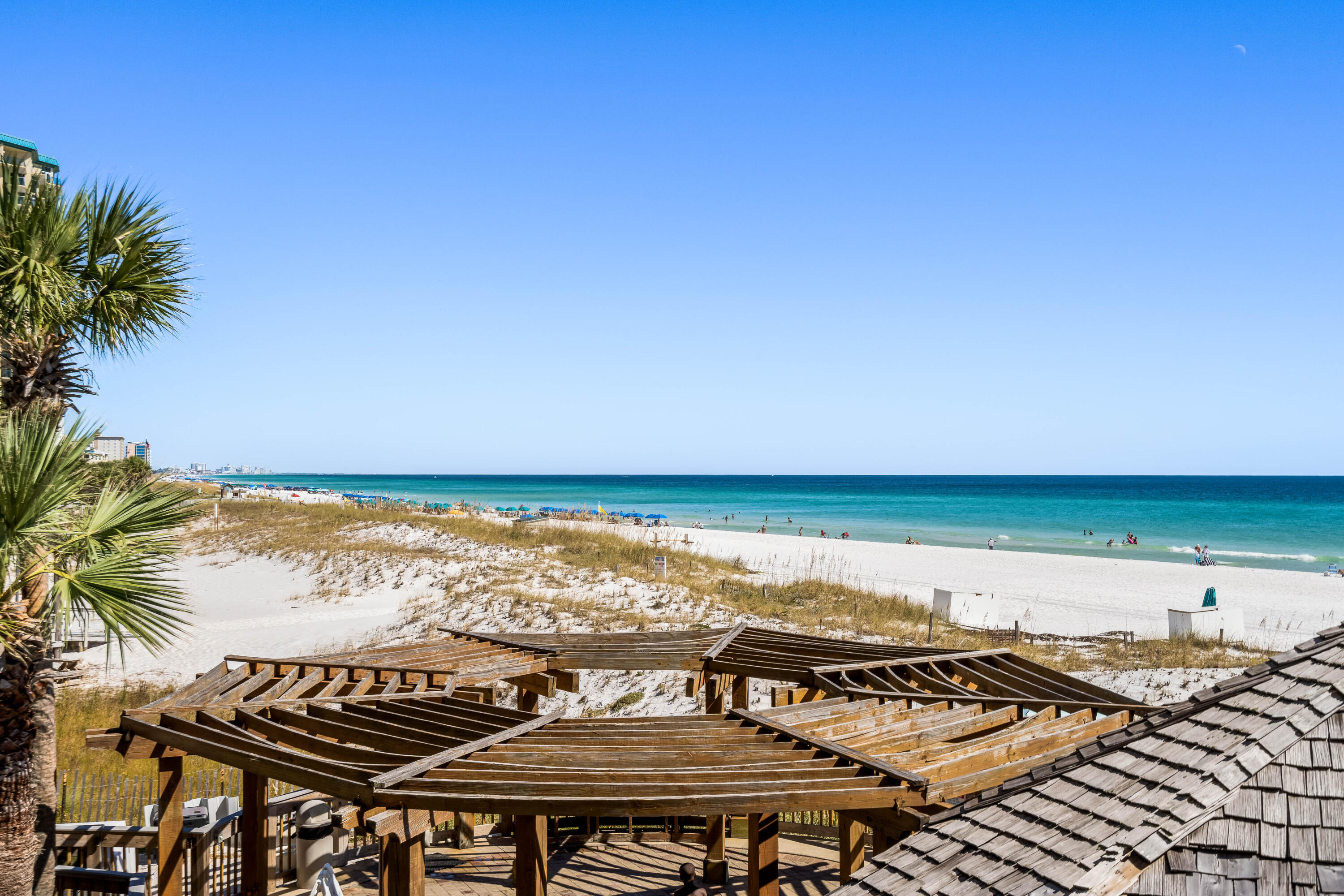 1002 Highway 98, Unit 415 Destin, FL 32541 - Photo 27 of 31 a view of a city from a terrace