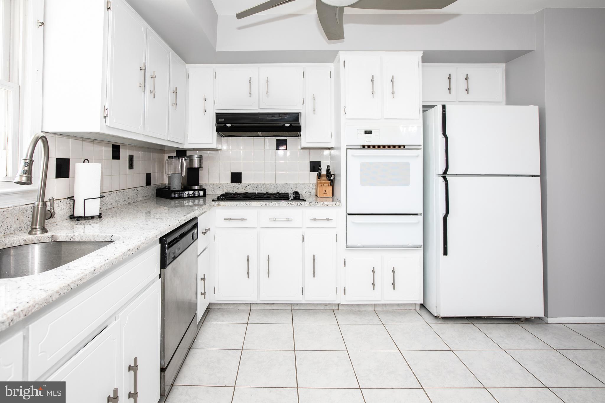 132 Hempstead Road Hamilton, NJ 08610 - Photo 13 of 46