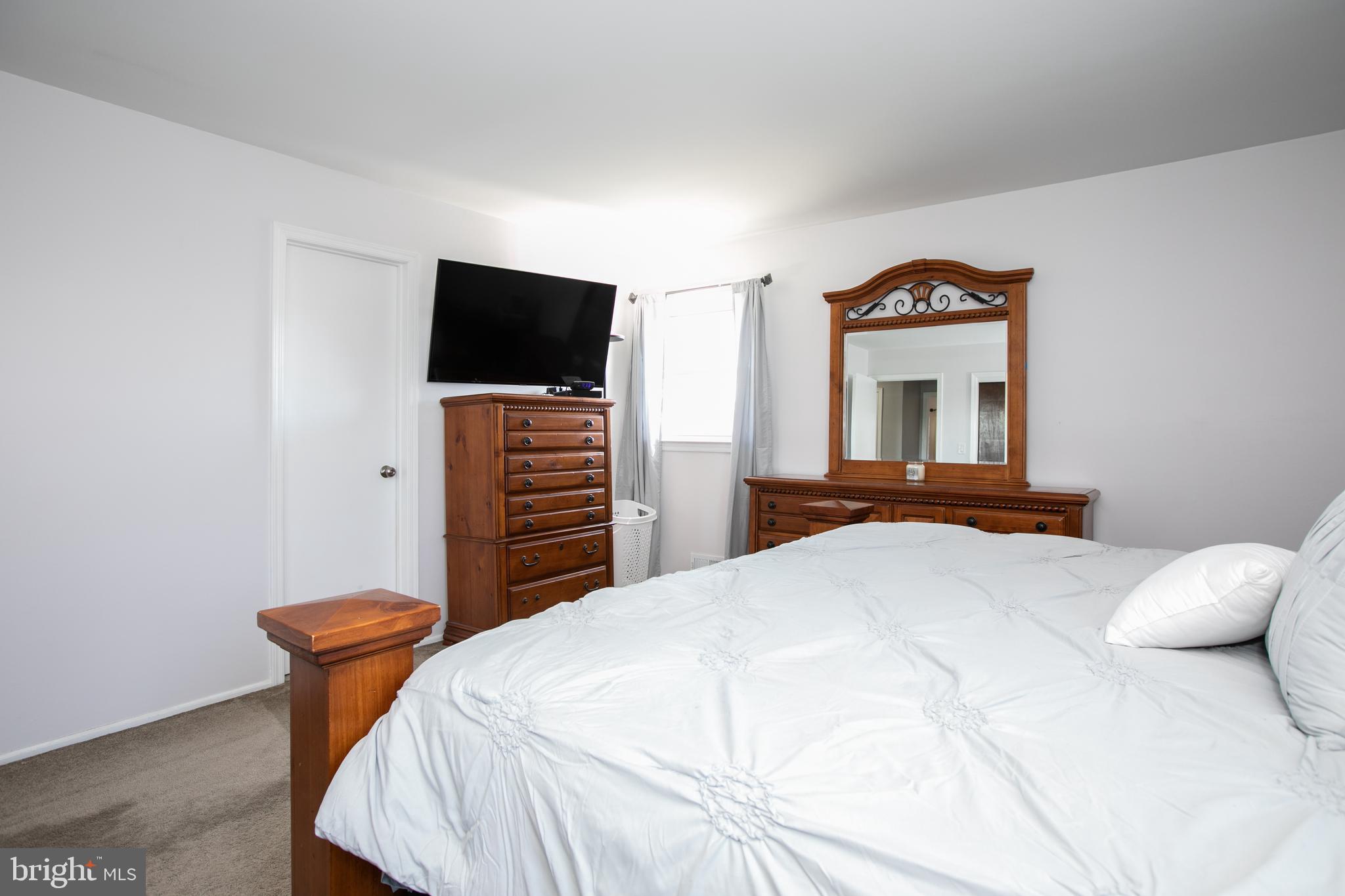 132 Hempstead Road Hamilton, NJ 08610 - Photo 19 of 46