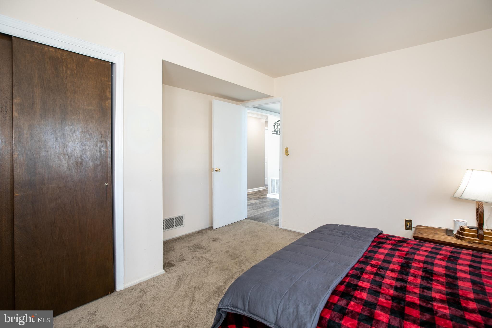 132 Hempstead Road Hamilton, NJ 08610 - Photo 27 of 46