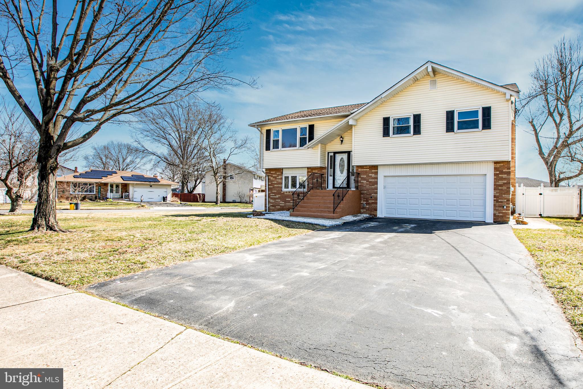 132 Hempstead Road Hamilton, NJ 08610 - Photo 3 of 46
