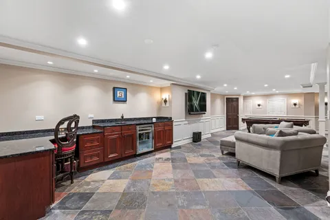 $2,295,000 | 1110 Fox Glen Drive, St. Charles, IL 60174
