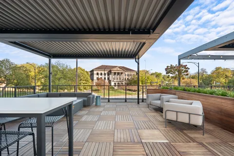 $344,000 | 2020 North Lincoln Park West, Unit 6E, Chicago, IL 60614