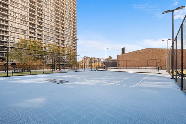 $349,000 | 2020 North Lincoln Park West, Unit 6E, Chicago, IL 60614