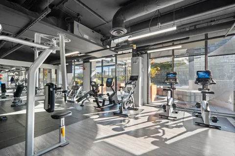 $344,000 | 2020 North Lincoln Park West, Unit 6E, Chicago, IL 60614