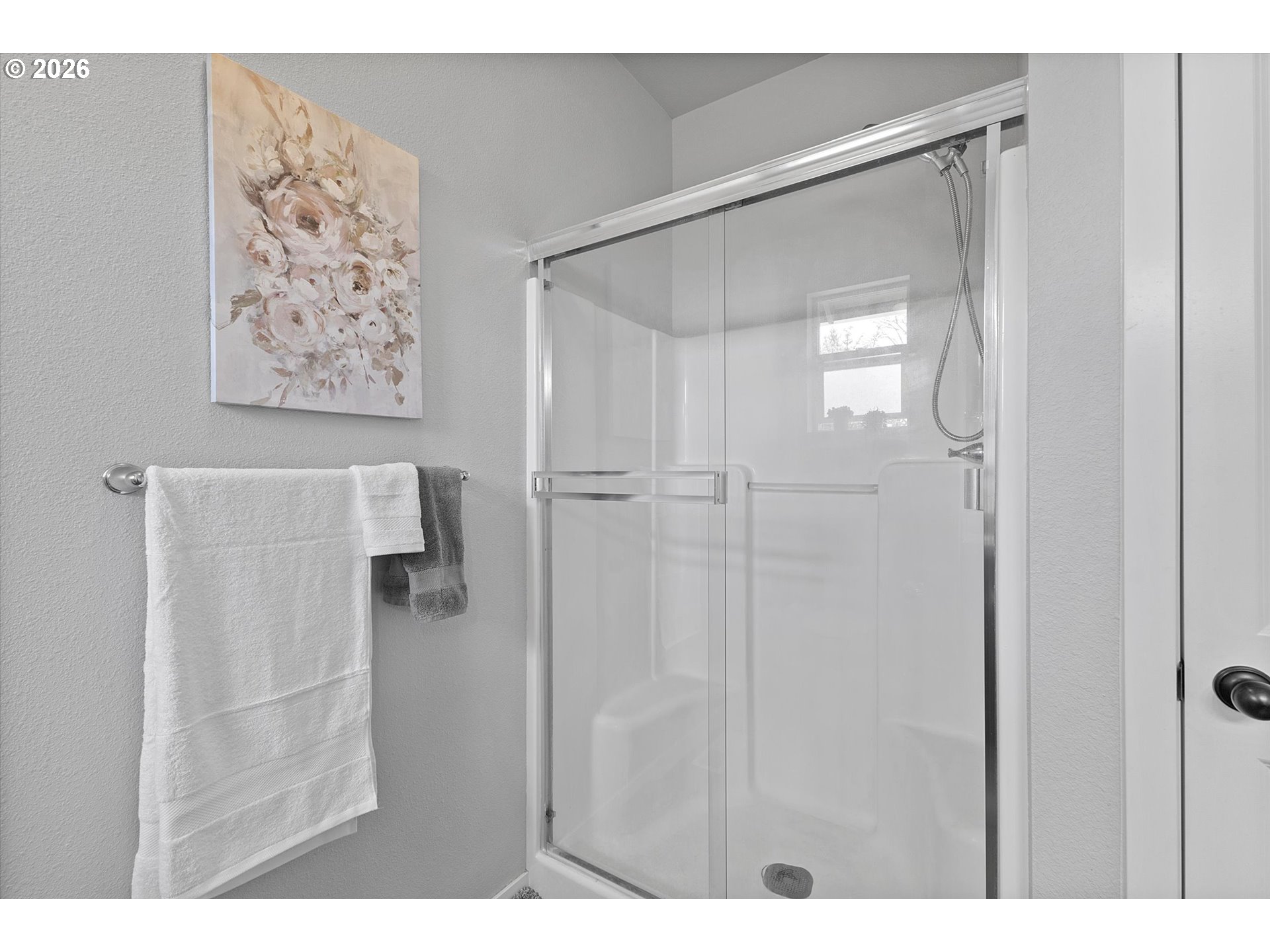 830 Southeast Darrow Road Estacada, OR 97023 - Photo 28 of 45 a bathroom with a shower and a shower