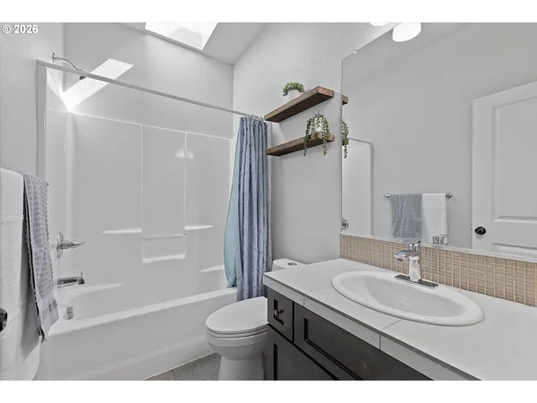 $599,950 | 830 Southeast Darrow Road, Estacada, OR 97023