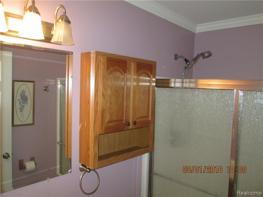 2438 Beach Road Port Huron, MI 48060 - Photo 62 of 72 IMG_4524.JPG