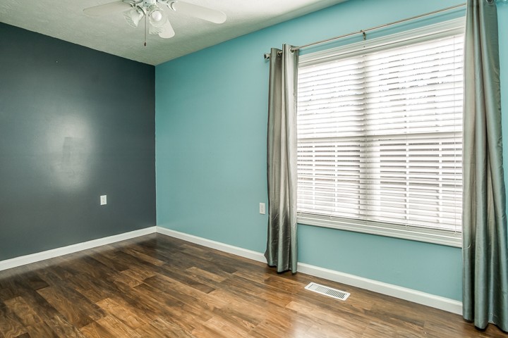 391 Oakley Allons Road Allons, TN 38541 - Photo 18 of 35 a view of a room with a large window