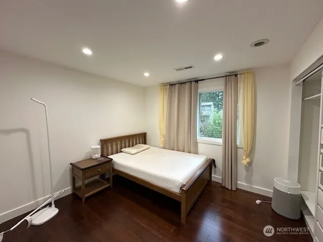 $6,500 | 6316 151st Avenue Northeast, Redmond, WA 98052