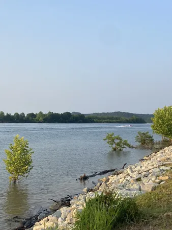$99,000 | 0 River Front Drive, Clifton, TN 38425