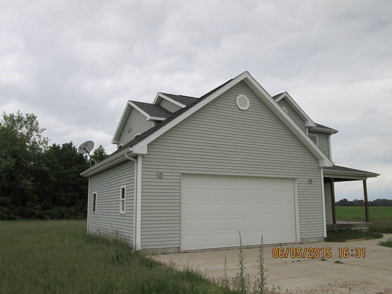 7479 East Broomfield Road Mount Pleasant, MI 48858 - Photo 22 of 25 1802146-21.JPG