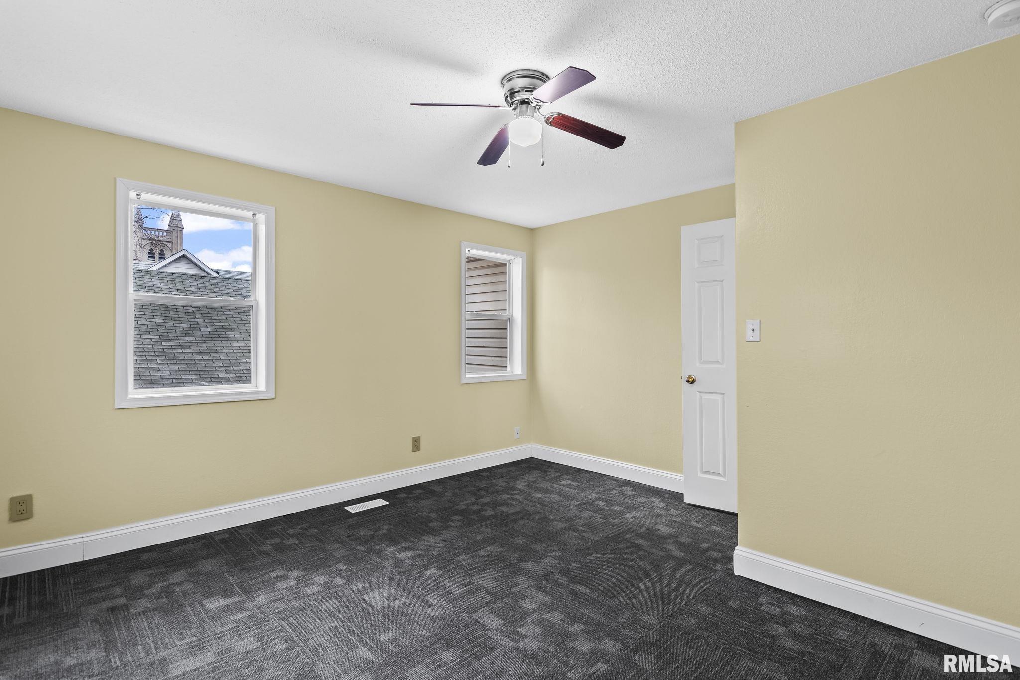 631 West Edwards Street Springfield, IL 62704 - Photo 17 of 34