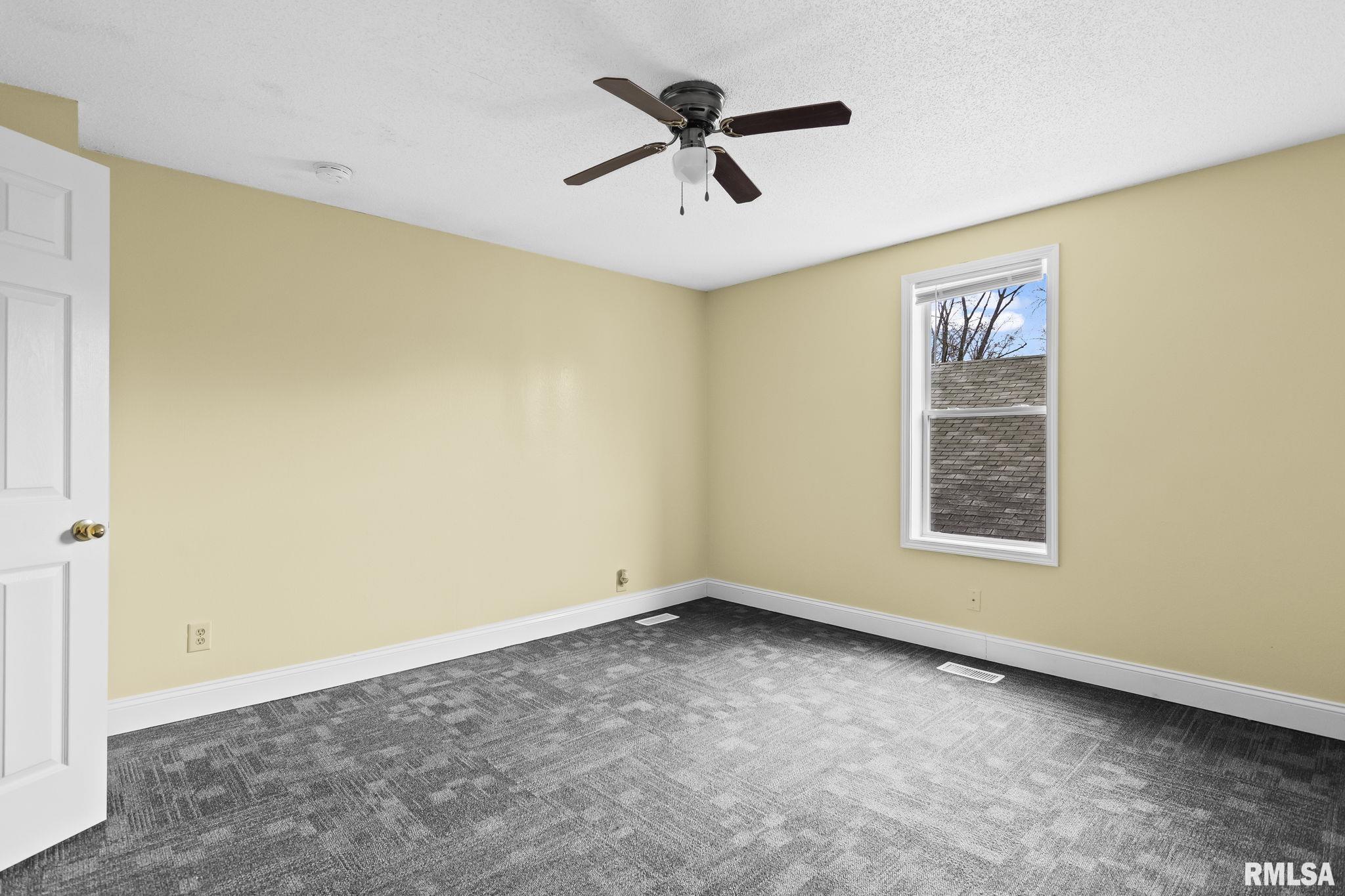 631 West Edwards Street Springfield, IL 62704 - Photo 18 of 34