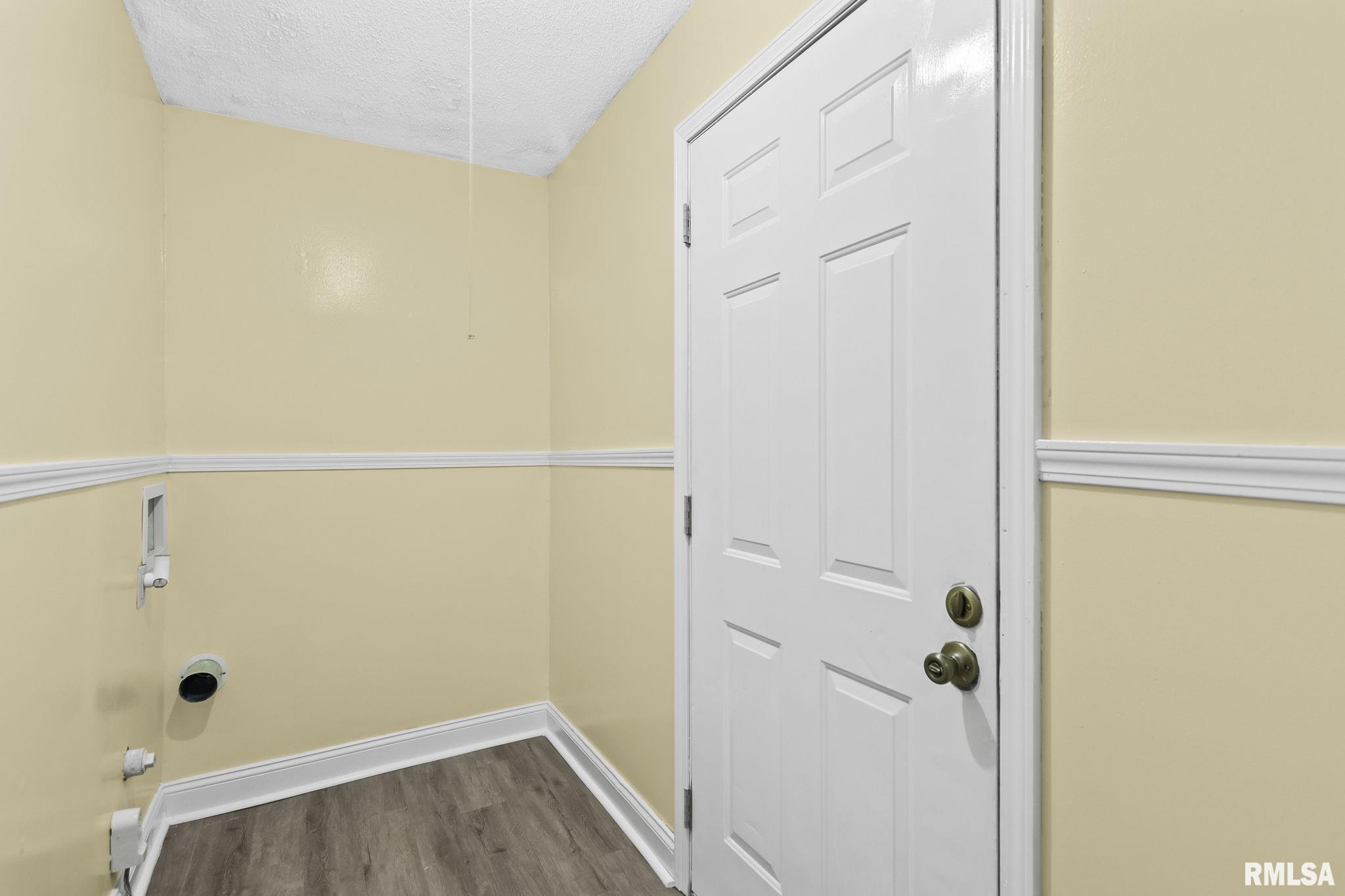 631 West Edwards Street Springfield, IL 62704 - Photo 28 of 34