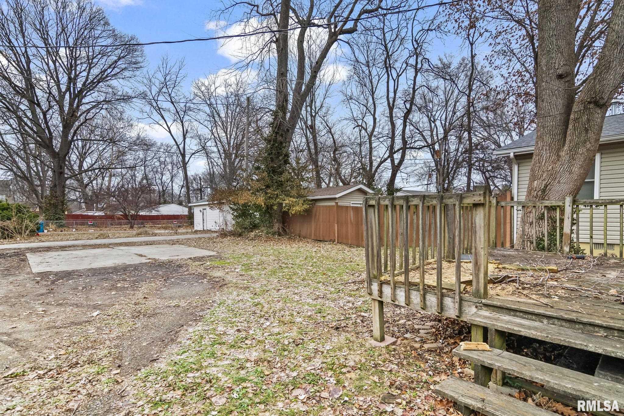 631 West Edwards Street Springfield, IL 62704 - Photo 31 of 34