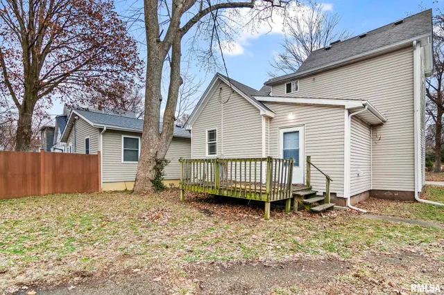 $129,900 | 631 West Edwards Street, Springfield, IL 62704