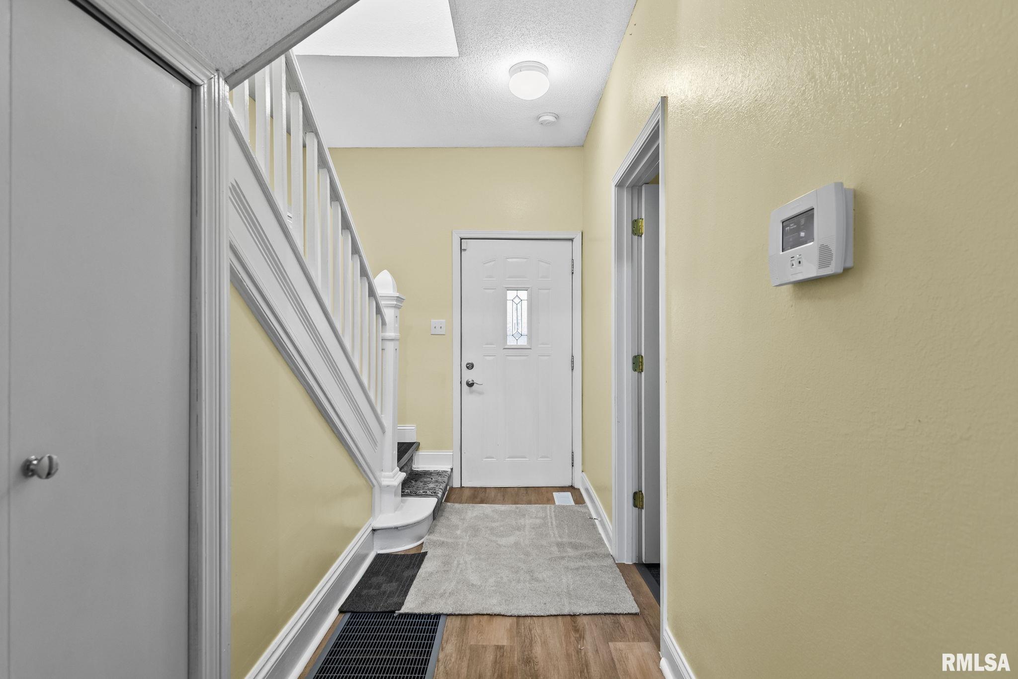 631 West Edwards Street Springfield, IL 62704 - Photo 4 of 34