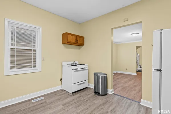 $129,900 | 631 West Edwards Street, Springfield, IL 62704