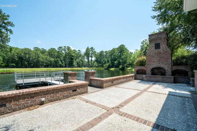 $1,195,000 | 55 Park Square North, Beaufort, SC 29907
