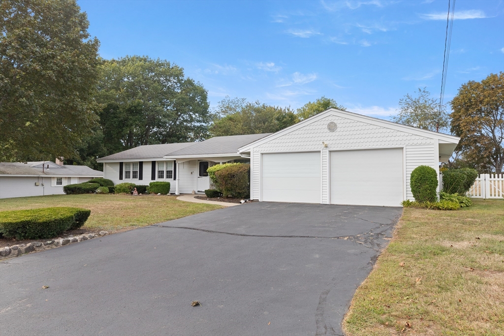 12 Cornell Road Danvers, MA 01923 - Photo 2 of 32