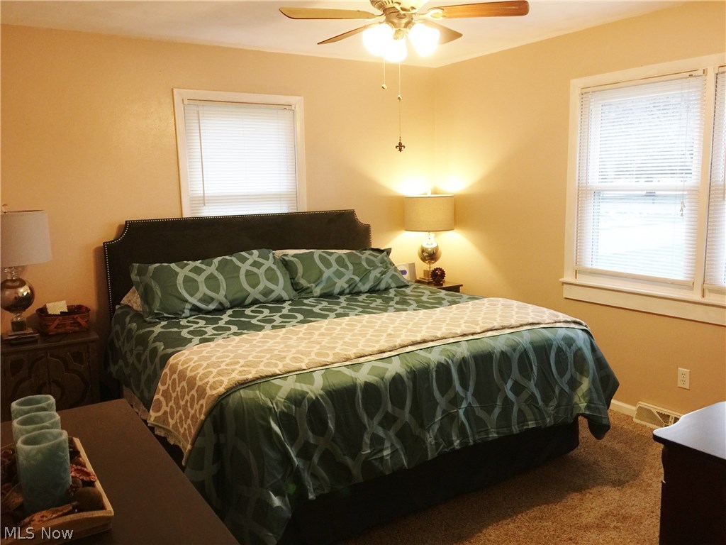 7901 Race Road North Ridgeville, OH 44039 - Photo 14 of 35 Master bedroom has large double closet.