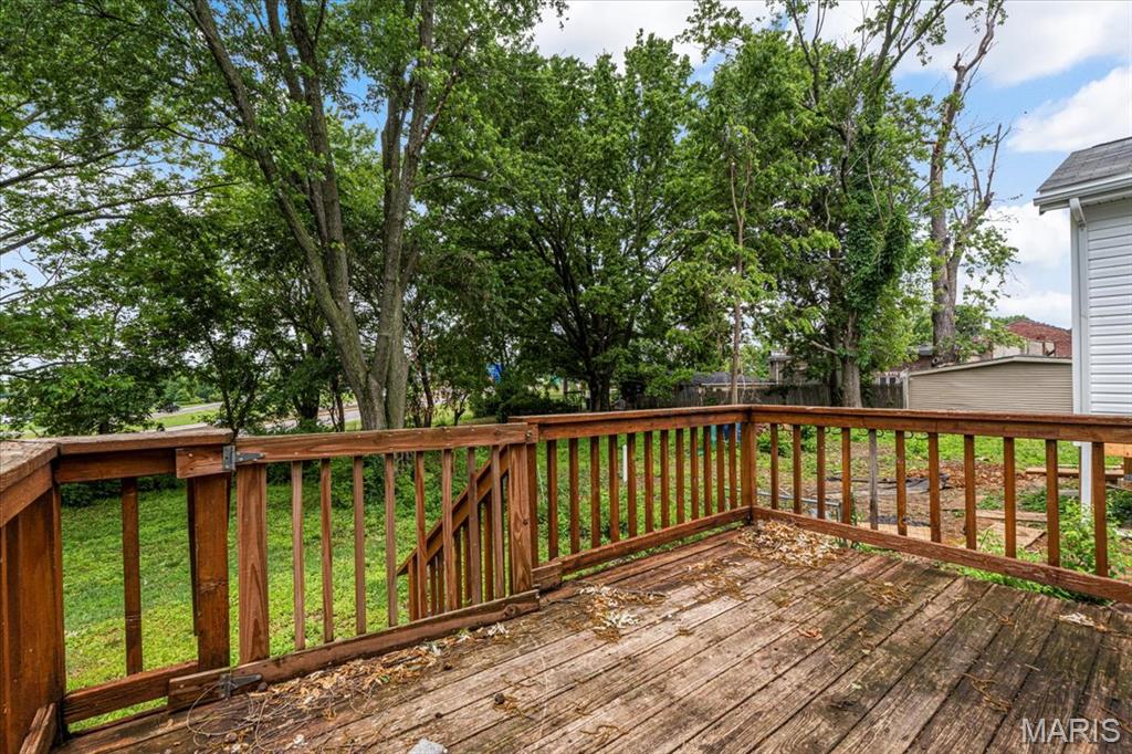 2237 Kratky Road St. Louis, MO 63114 - Photo 10 of 18 Gallery Image 10
