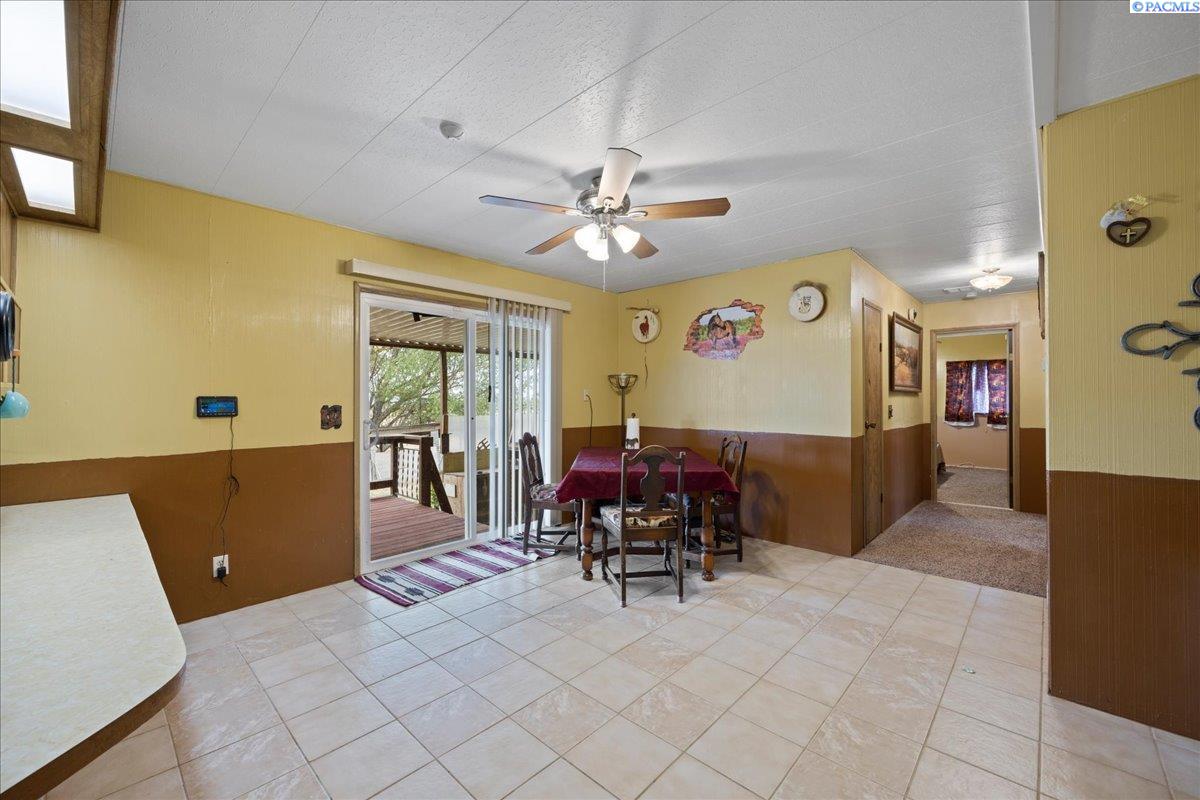 26402 East Ruppert Road Benton City, WA 99320 - Photo 15 of 36 Gallery Image 15