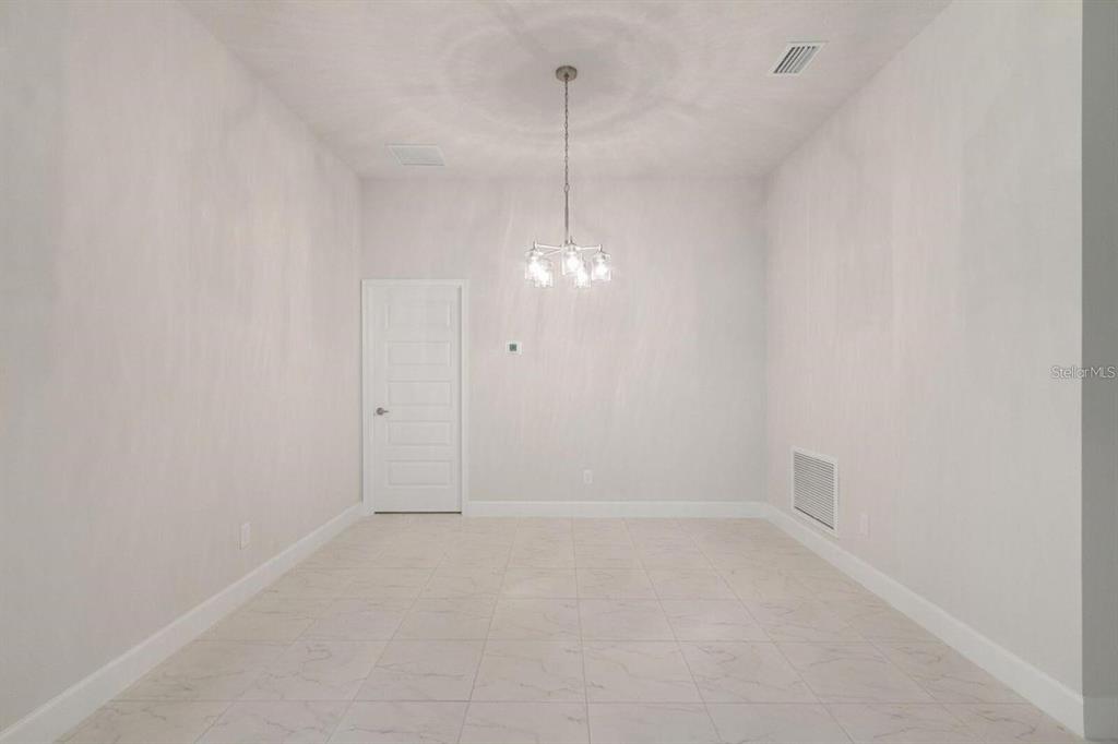4404 Southwest 92nd Pl Road Ocala, FL 34476 - Photo 7 of 33 Gallery Image 7