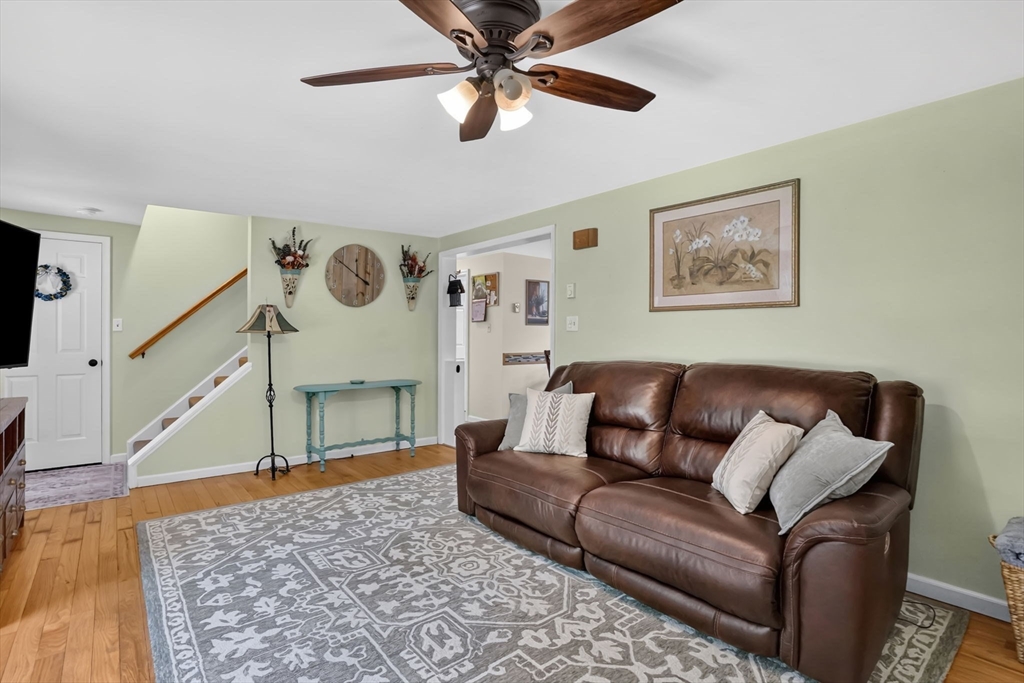 55 Southampton Road Westhampton, MA 01027 - Photo 13 of 38