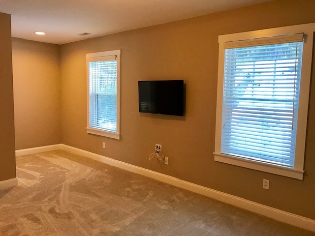 337 Mt Support Road, Unit 104 Lebanon, NH 03766 - Photo 11 of 19