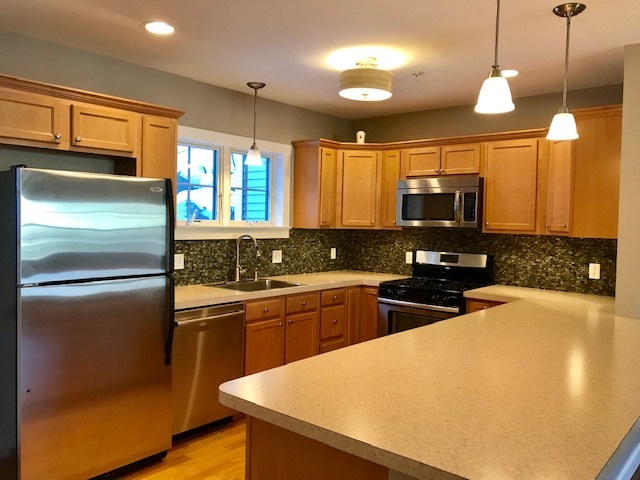 337 Mt Support Road, Unit 104 Lebanon, NH 03766 - Photo 3 of 19