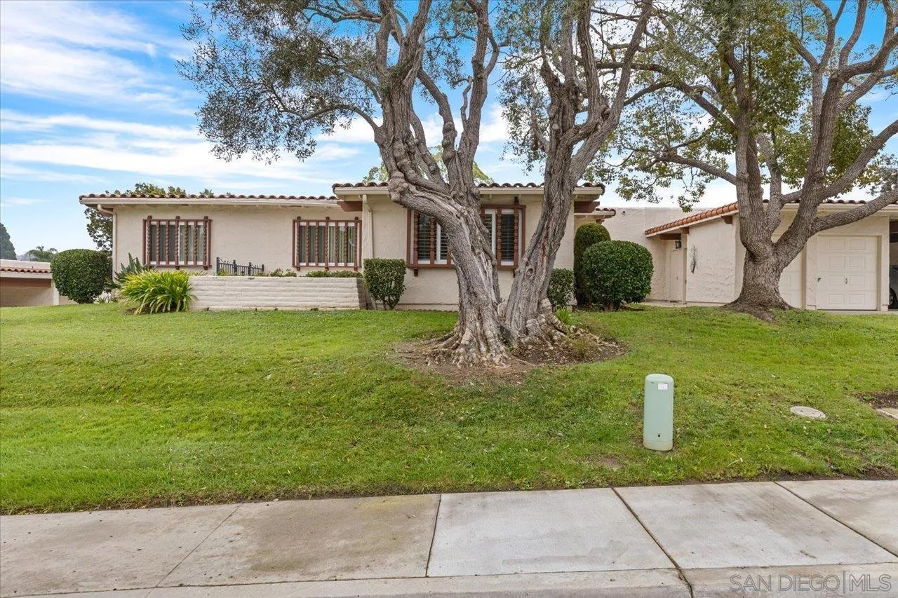 12491 Rios Road Rancho Bernardo, CA 92128 - Photo 5 of 21