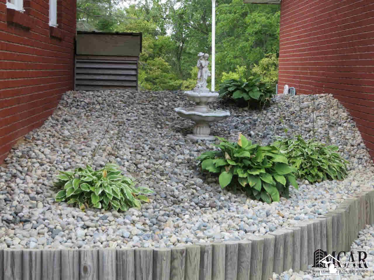 13382 Stowell Road Dundee, MI 48131 - Photo 23 of 32 21358911-22.JPG