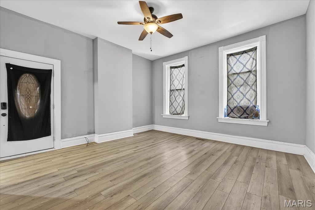 2843 Chippewa Street St. Louis, MO 63118 - Photo 4 of 21