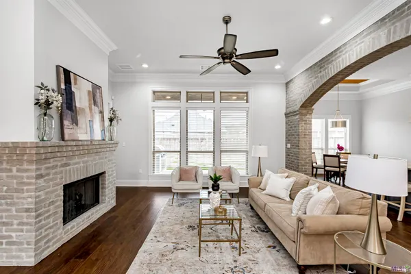 $675,000 | 36476 Royal Oak Drive, Prairieville, LA 70769