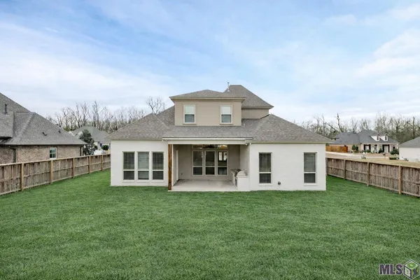 $675,000 | 36476 Royal Oak Drive, Prairieville, LA 70769